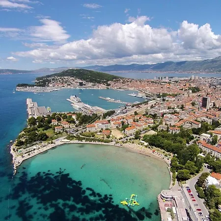 With Wifi - 12523 شقة